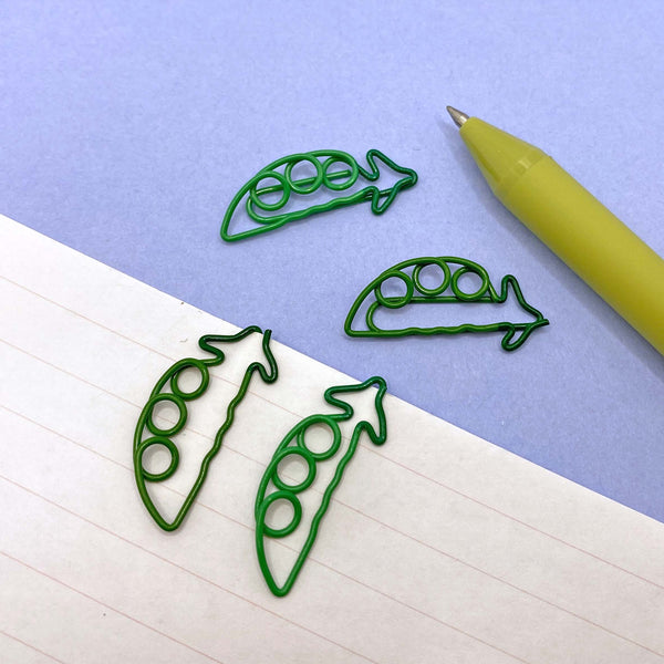 Green pea pod paper clips